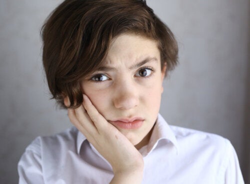 Gingivitis geassocieerd met de puberteit: wat je moet weten