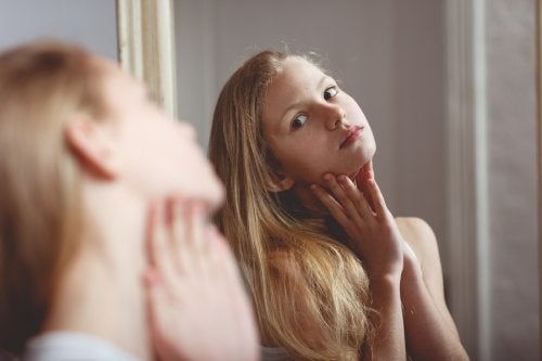 Waarom beging de puberteit steeds vroeger?