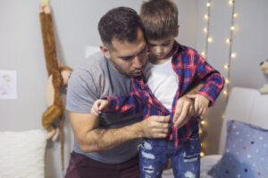 De fout om kinderen te helpen als ze het niet nodig hebben
