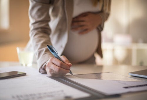 Werken tijdens de zwangerschap: wat wel en niet te doen