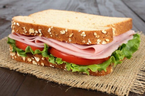 Ham eten tijdens de zwangerschap, is het veilig?