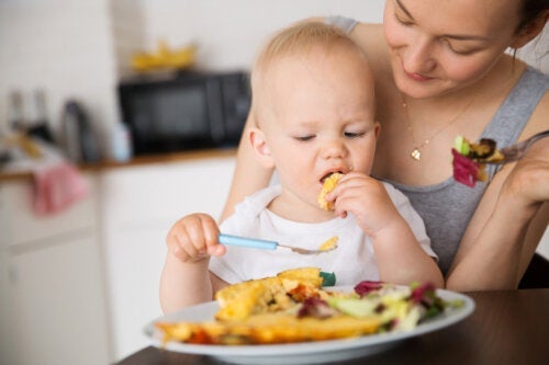 3 voordelen van intuïtief eten bij kinderen en hoe het toe te passen