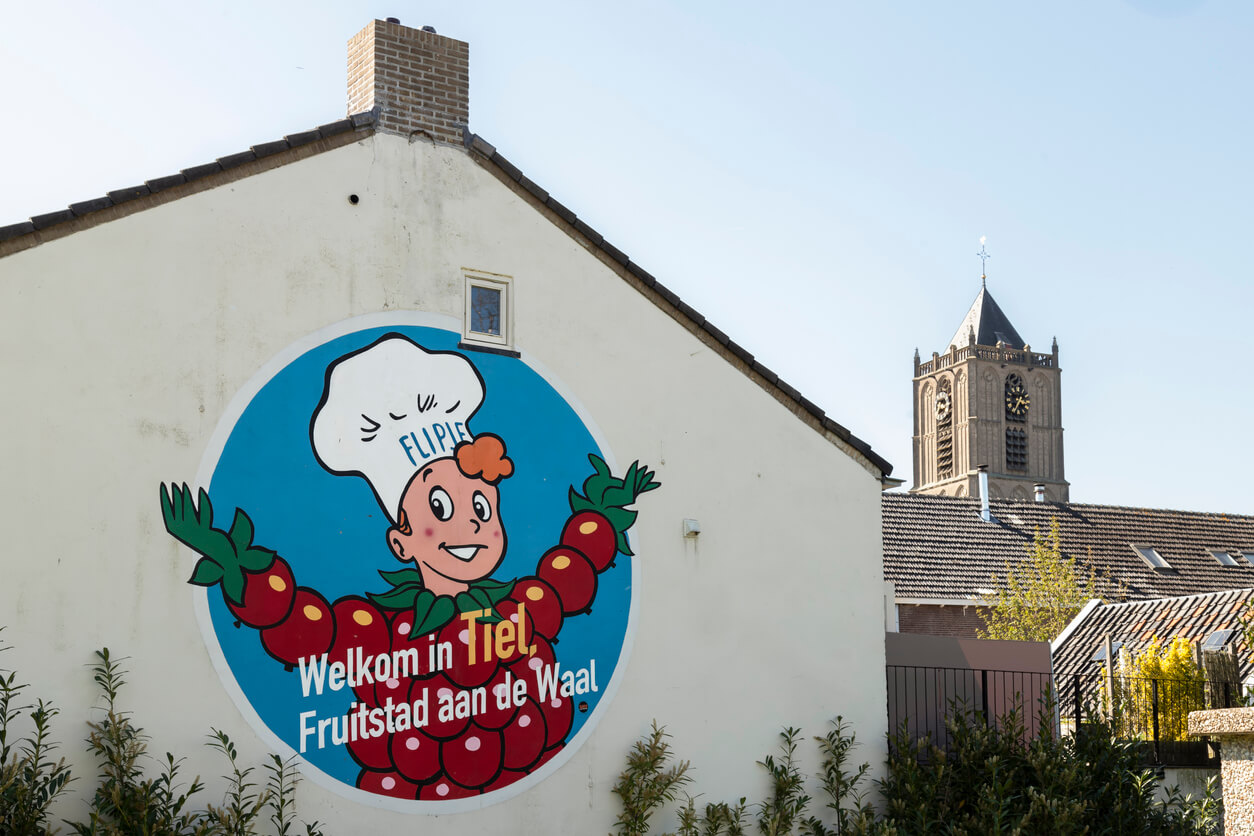 Tiel in Nederland is de verborgen parel in het hart van Europa