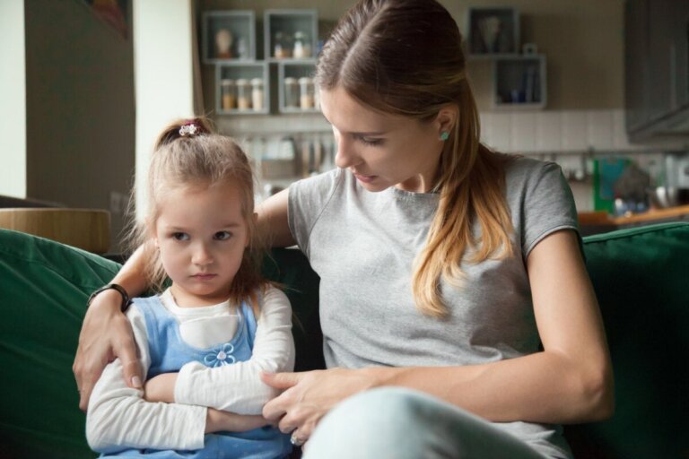 Is kinderen dwingen om zich te verontschuldigen effectief?