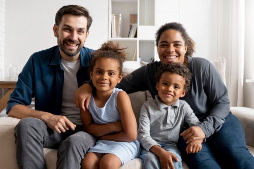 Wat is nacho-ouderschap en hoe pas je het toe bij je stiefkinderen?