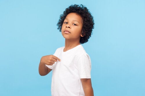 Arrogantie bij kinderen: wat te doen