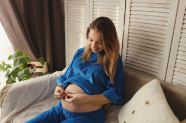 Wanneer begint een buik zichtbaar te worden in de zwangerschap?