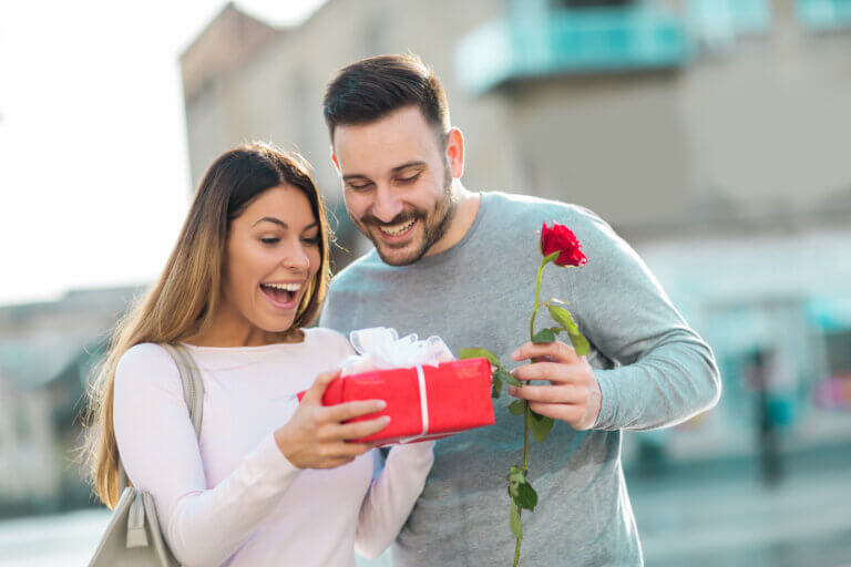 Een Valentijnscadeau voor haar: 5 ervaringen die haar hart laten smelten